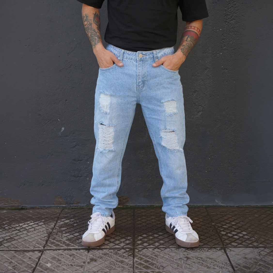 jeans relaxed fit celeste efecto desgastado - vista principal