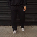 Buzo recto negro dsanti - plano general