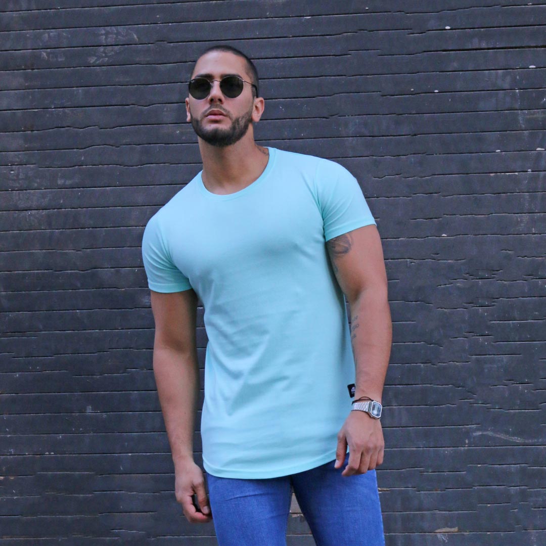 polera long fit menta algodon hombre  - vista frontal