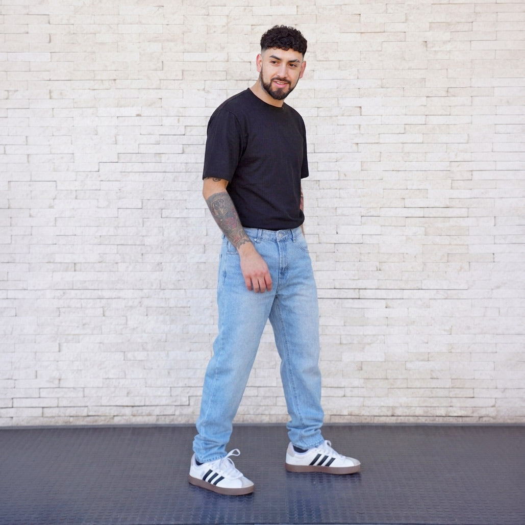 jeans relaxed fit celeste claro hombre - vista completa