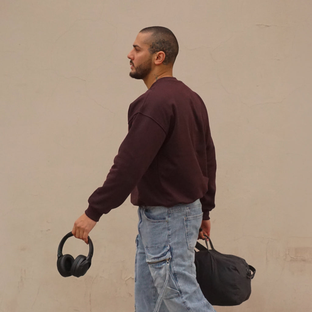 poleron boxy fit sin gorro cafe chocolate - caminando