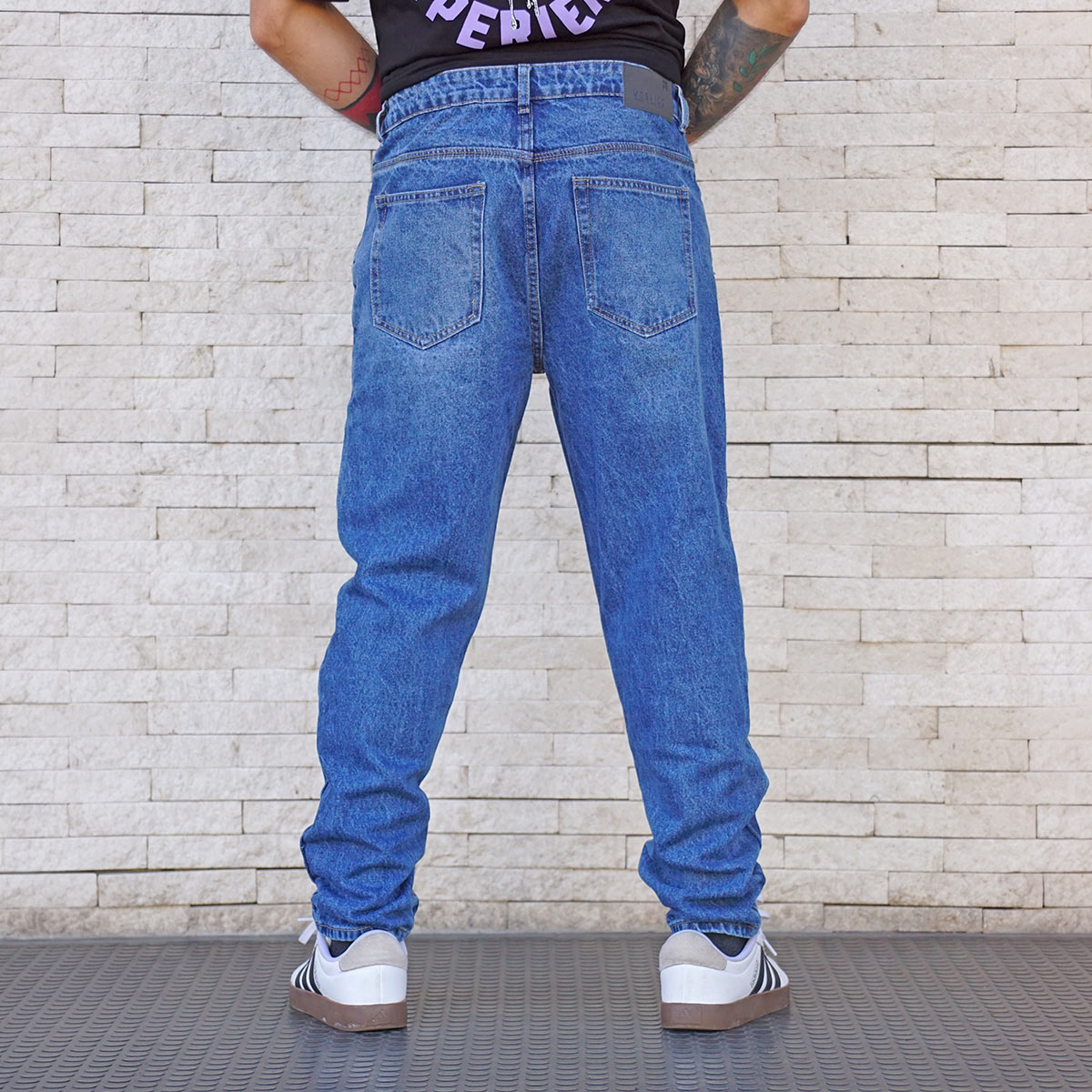 jeans relaxed fit azul - vista espalda