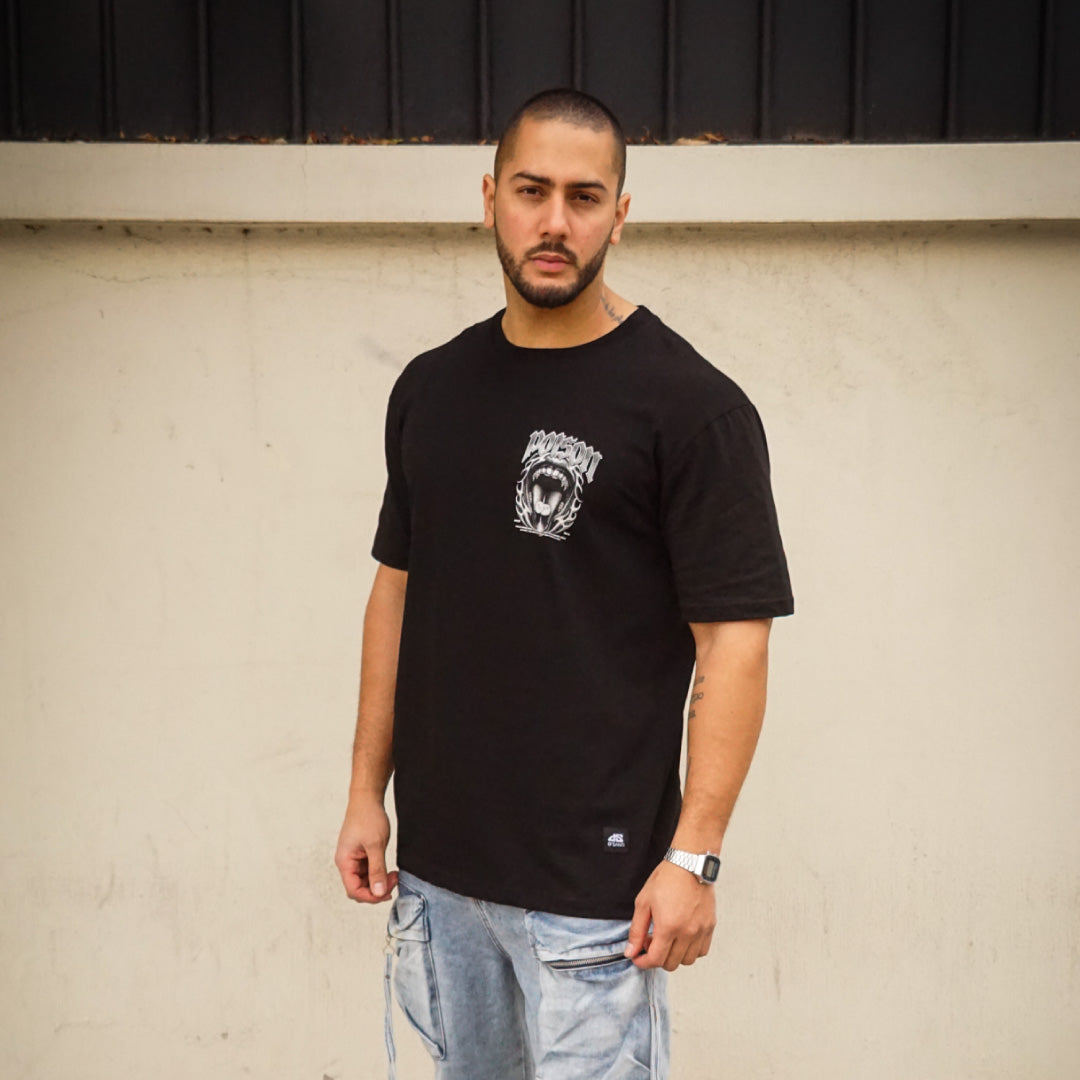 polera oversize negra poison algodón hombre - vista frontal