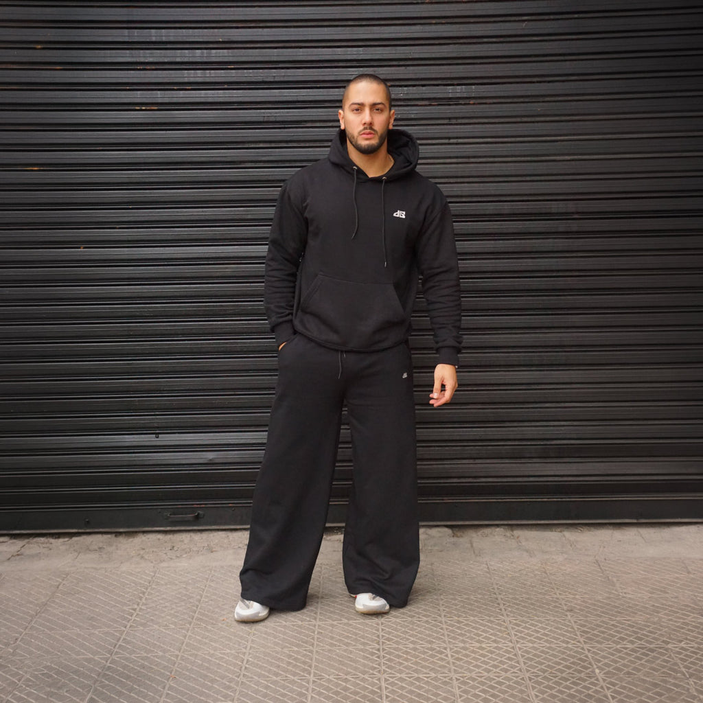 polerón oversize con gorro negro - tenida completa 2
