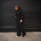 buzo baggy negro - vista frontal atuendo completo