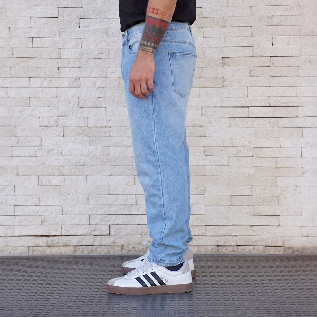jeans relaxed fit celeste claro hombre - vista lateral