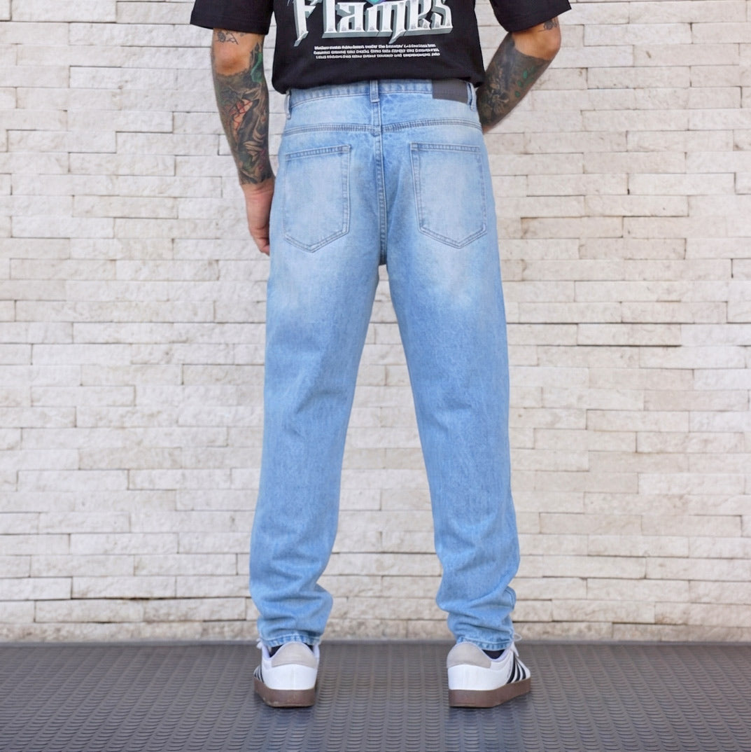 jeans relaxed fit celeste claro hombre - vista espalda general