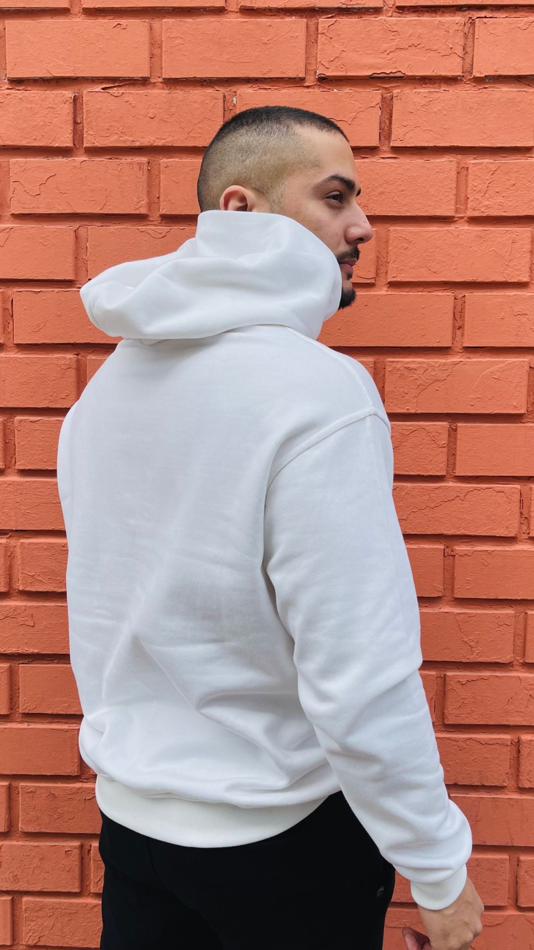 Poleron Over Con Gorro Blanco