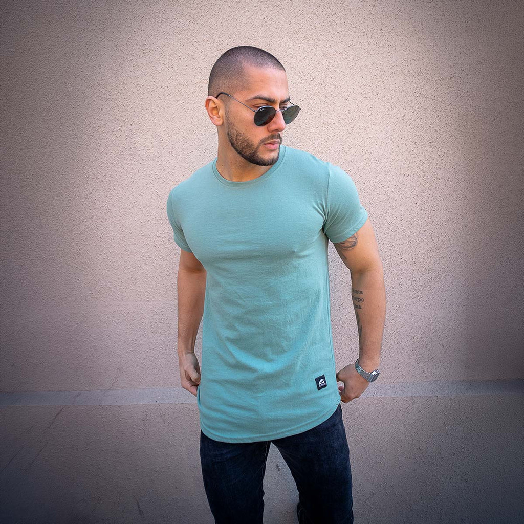polera long fit verde jade hombre algodon - vista frontal 3