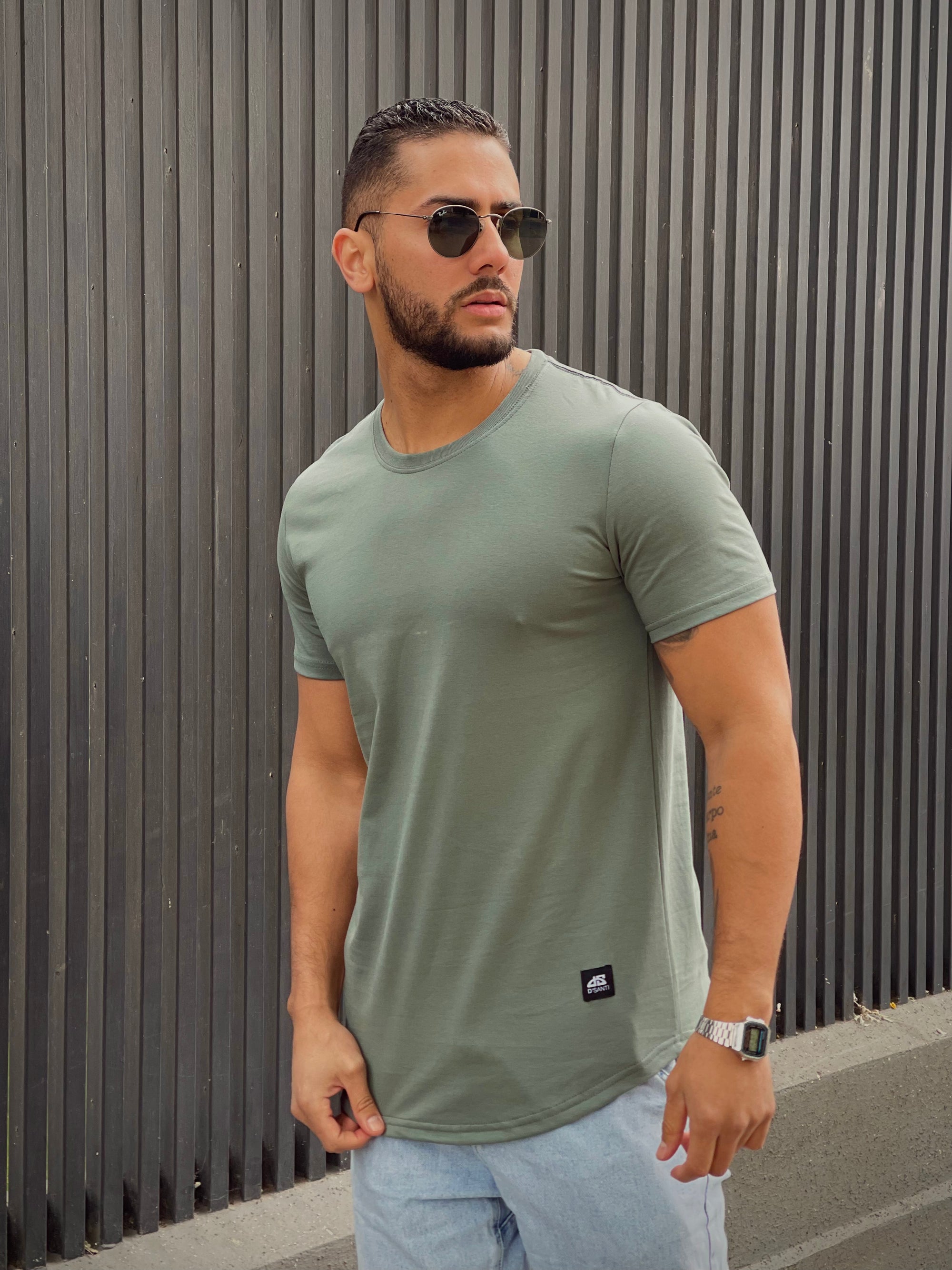 Polera Long Fit 096 Verde Sage Dsanti