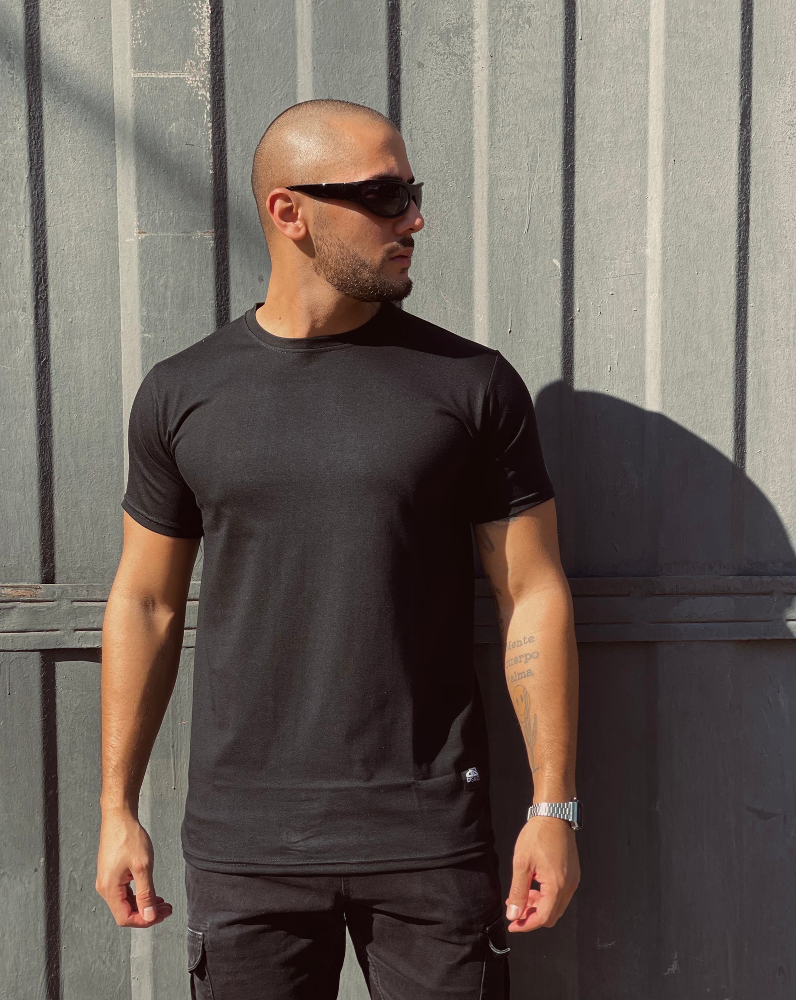 Polera Regular fit 097 Negra