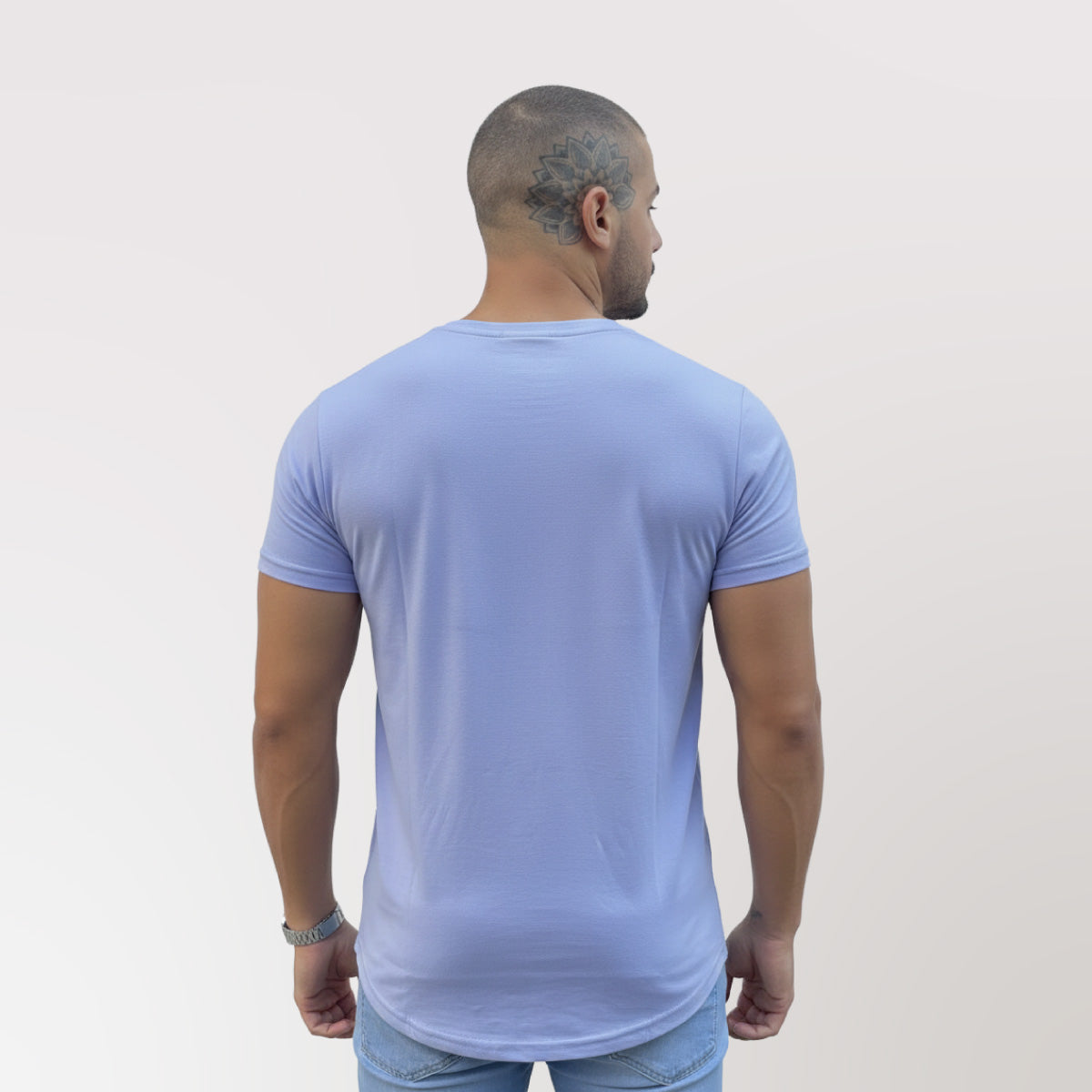 polera long fit lavanda hombre algodon - vista espalda