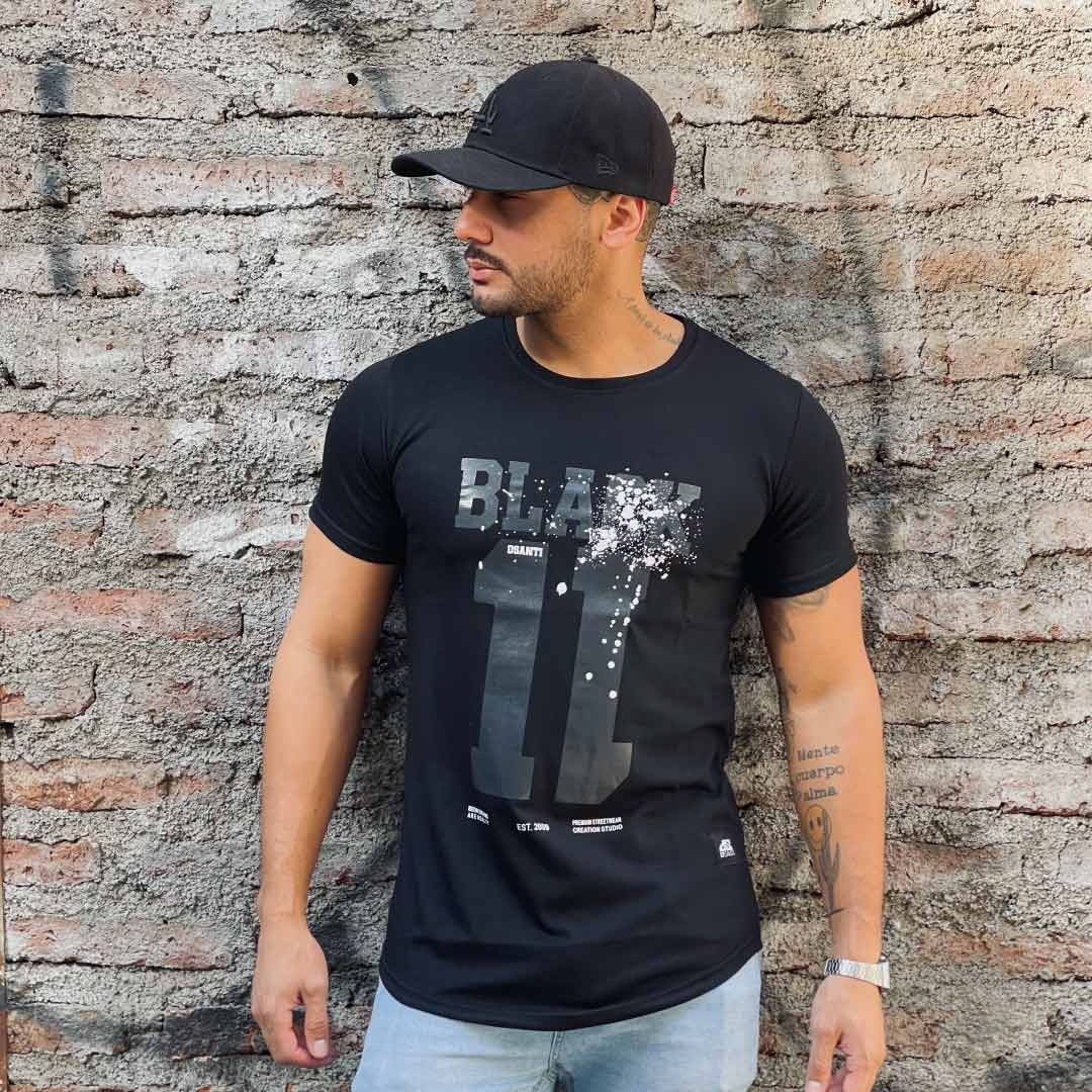 polera long fit black algodon hombre - vista frontal en galle 2