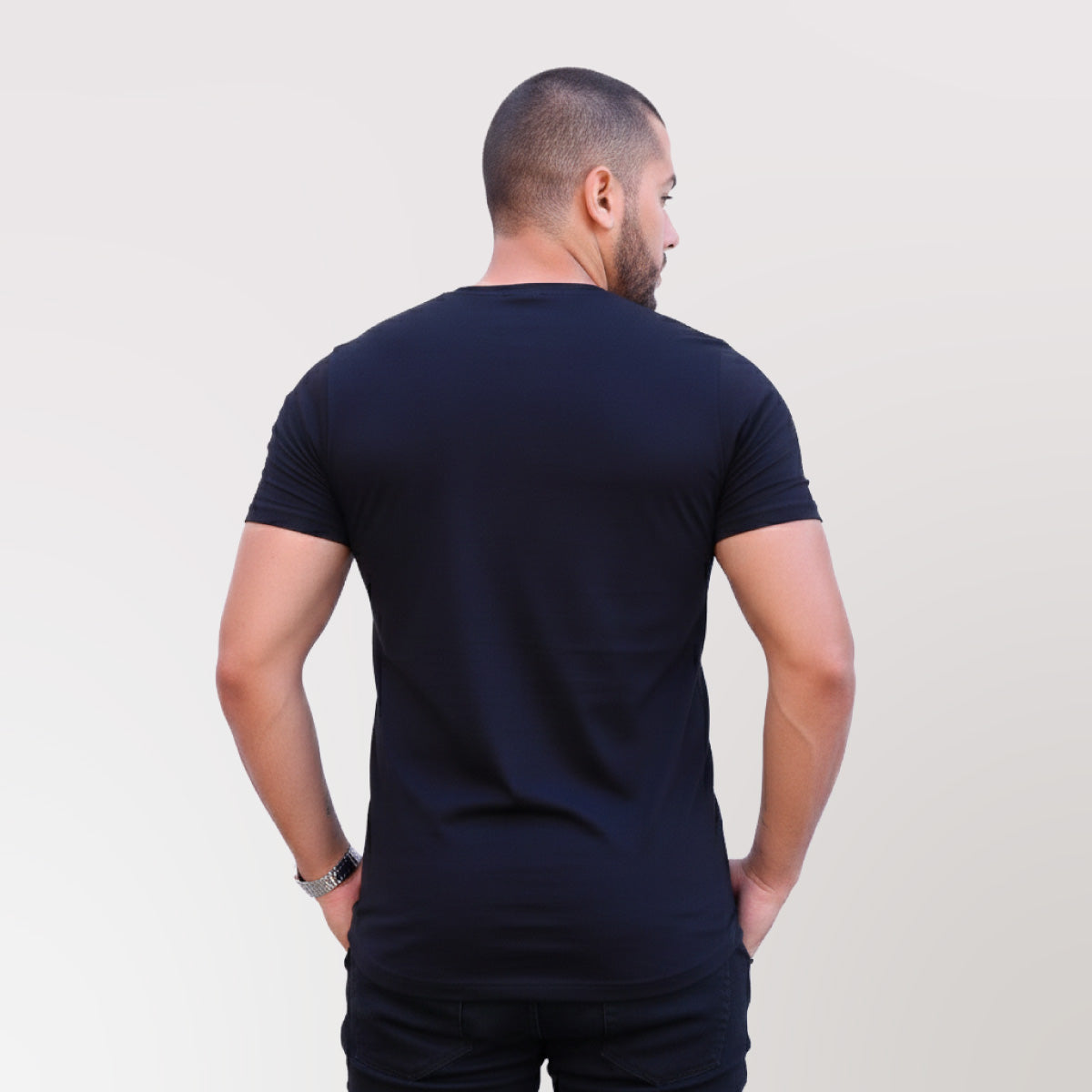 Polera Long Fit 1983 Negra Dsanti