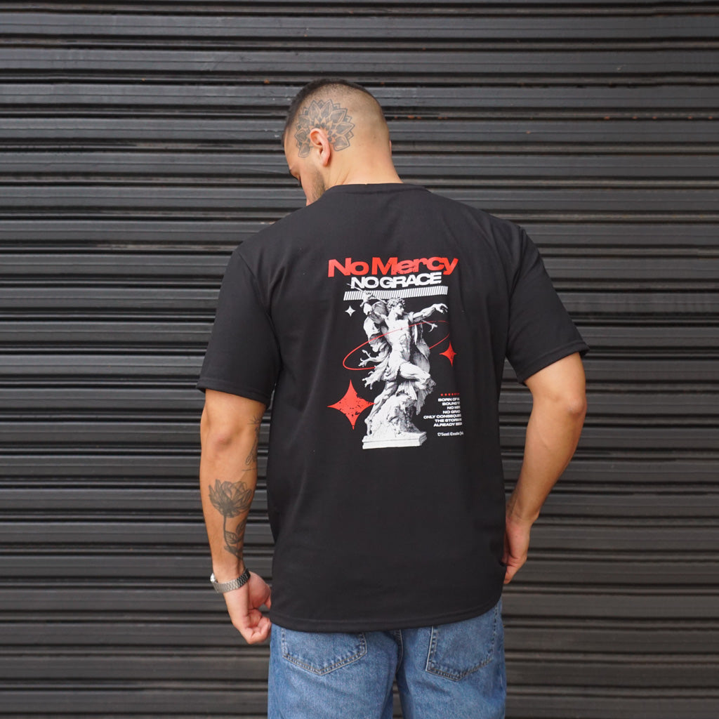 POLERA OVERSIZE NO MERCY NEGRA DSANTI 100 ALGODÓN 400 GRAMOS - VISTA PRINCIPAL