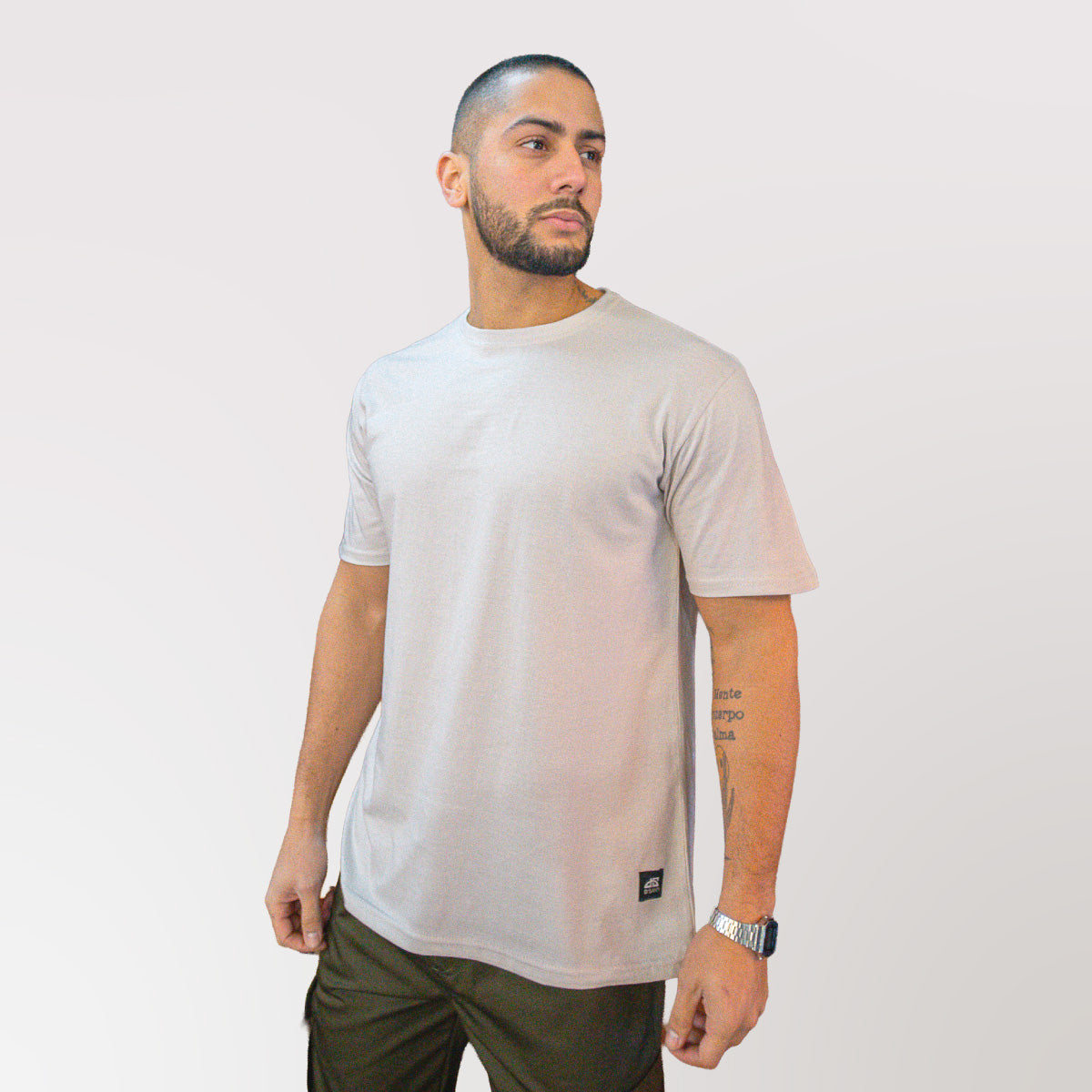 polera oversize blanca hueso algodon hombre - vista frontal