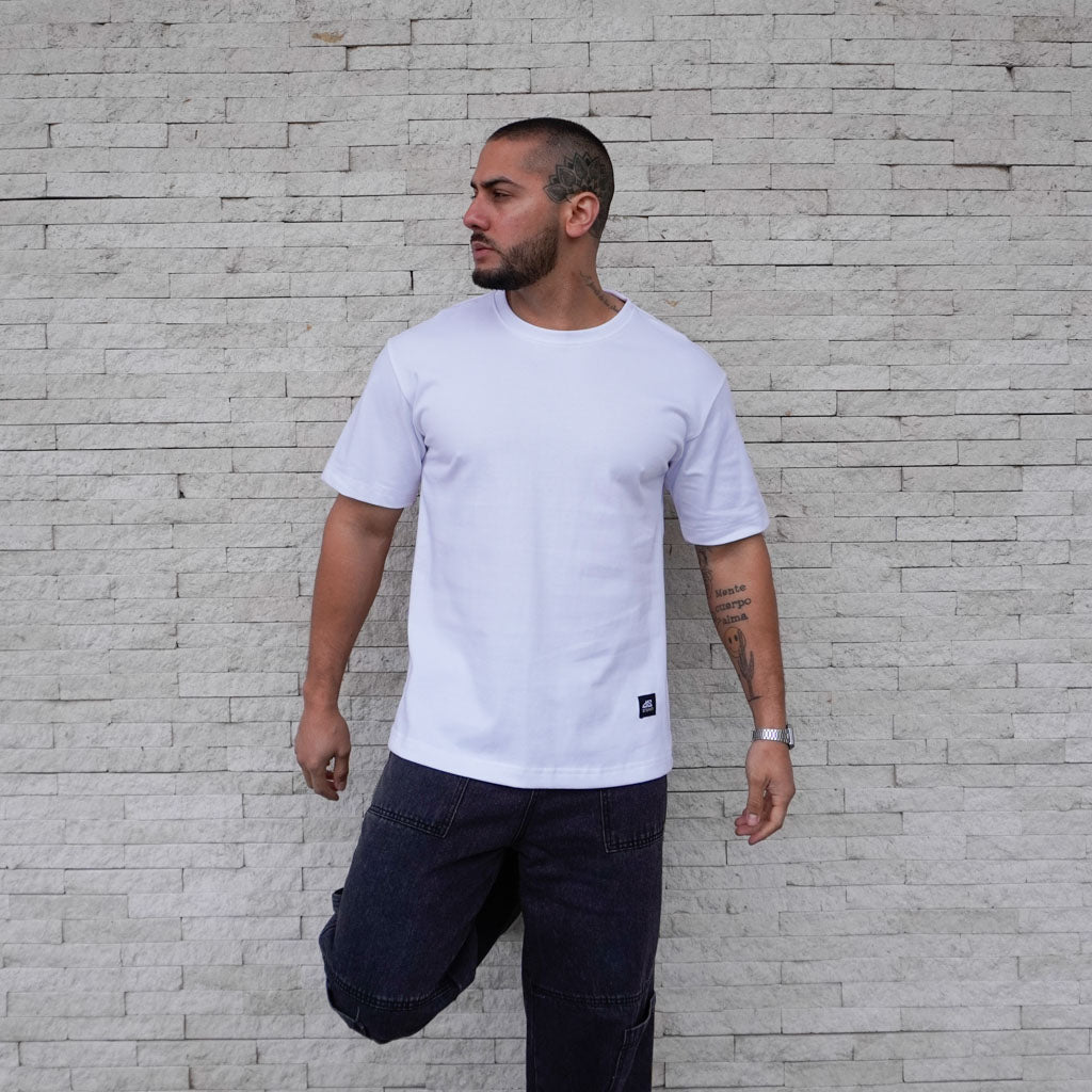 POLERA OVERSIZE HEAVYWEIGHT GRIS GRAFITO - VISTA FRONTAL 3