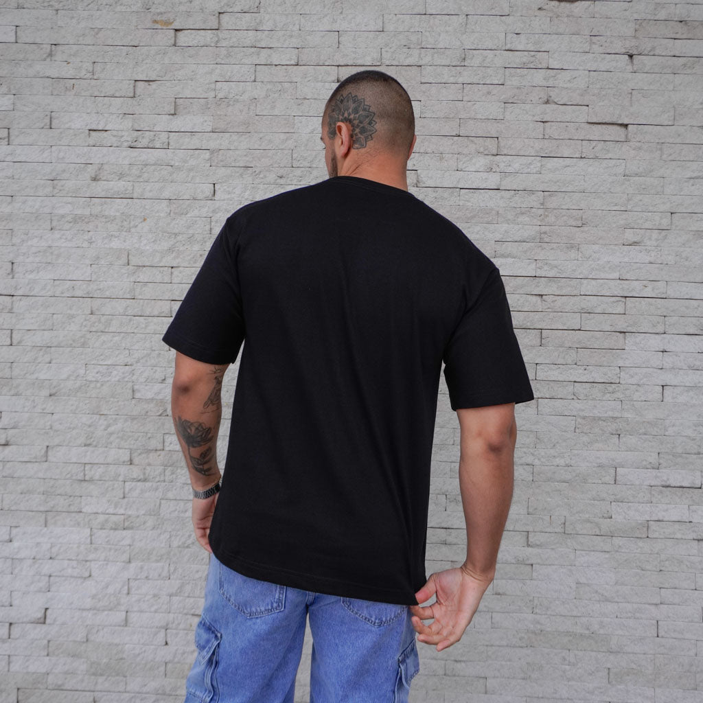 POLERA OVERSIZE HEAVYWEIGHT NEGRA - VISTA ESPALDA
