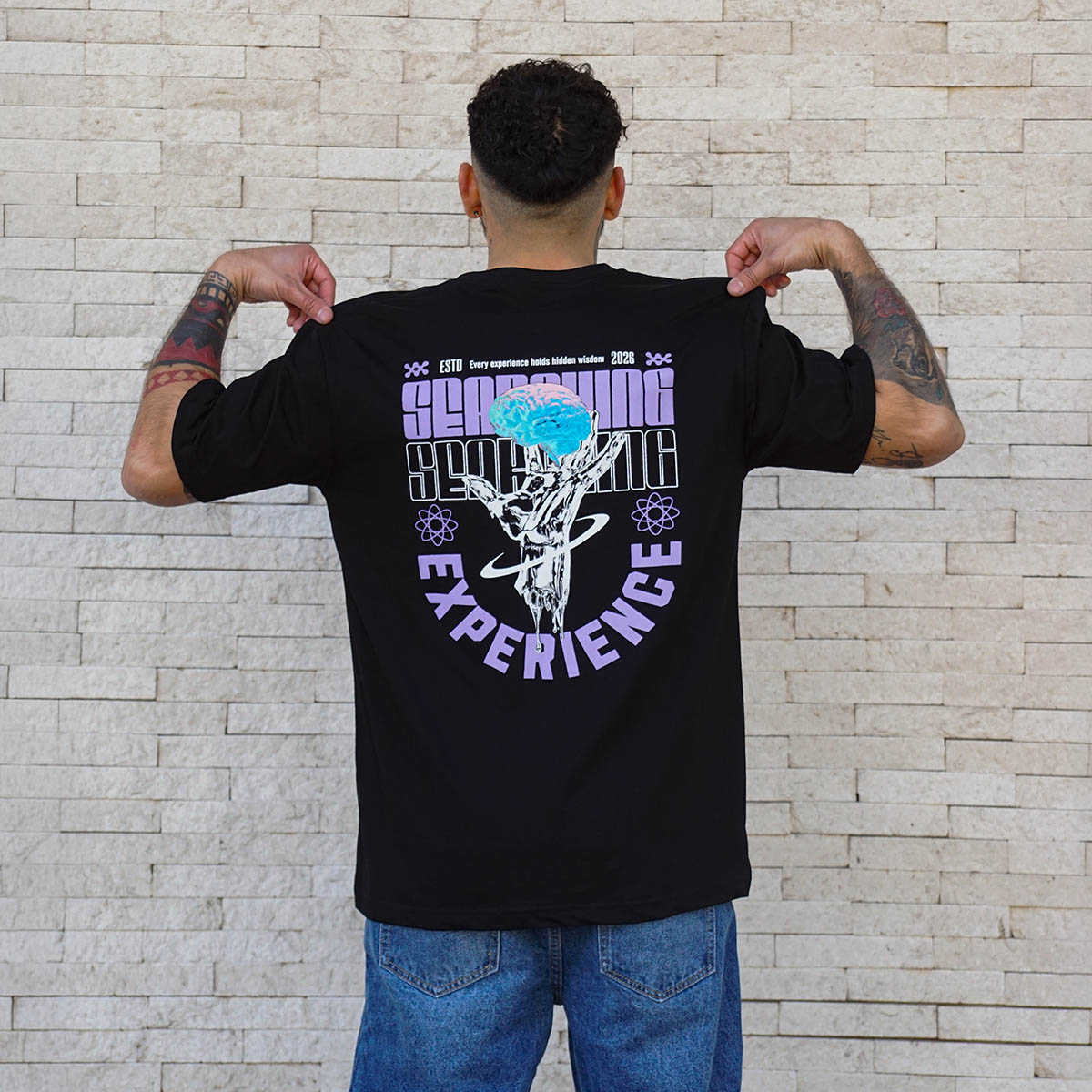 Polera Oversize Searching Experience Negra