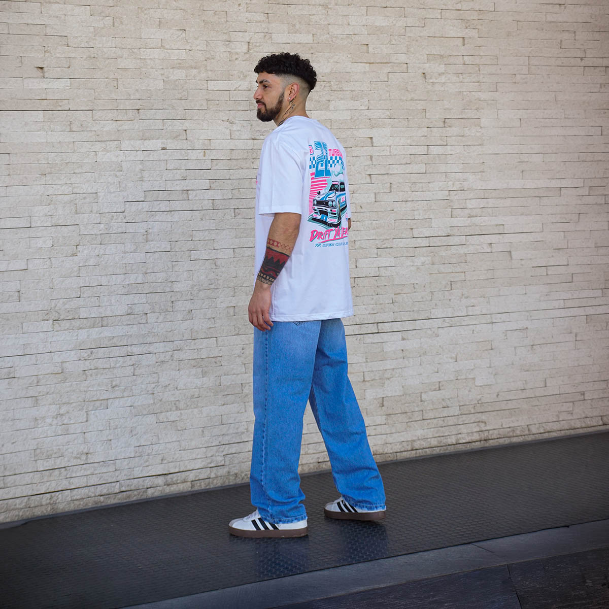 polera oversize turbowin blanca algodón hombre- vista espalda 2
