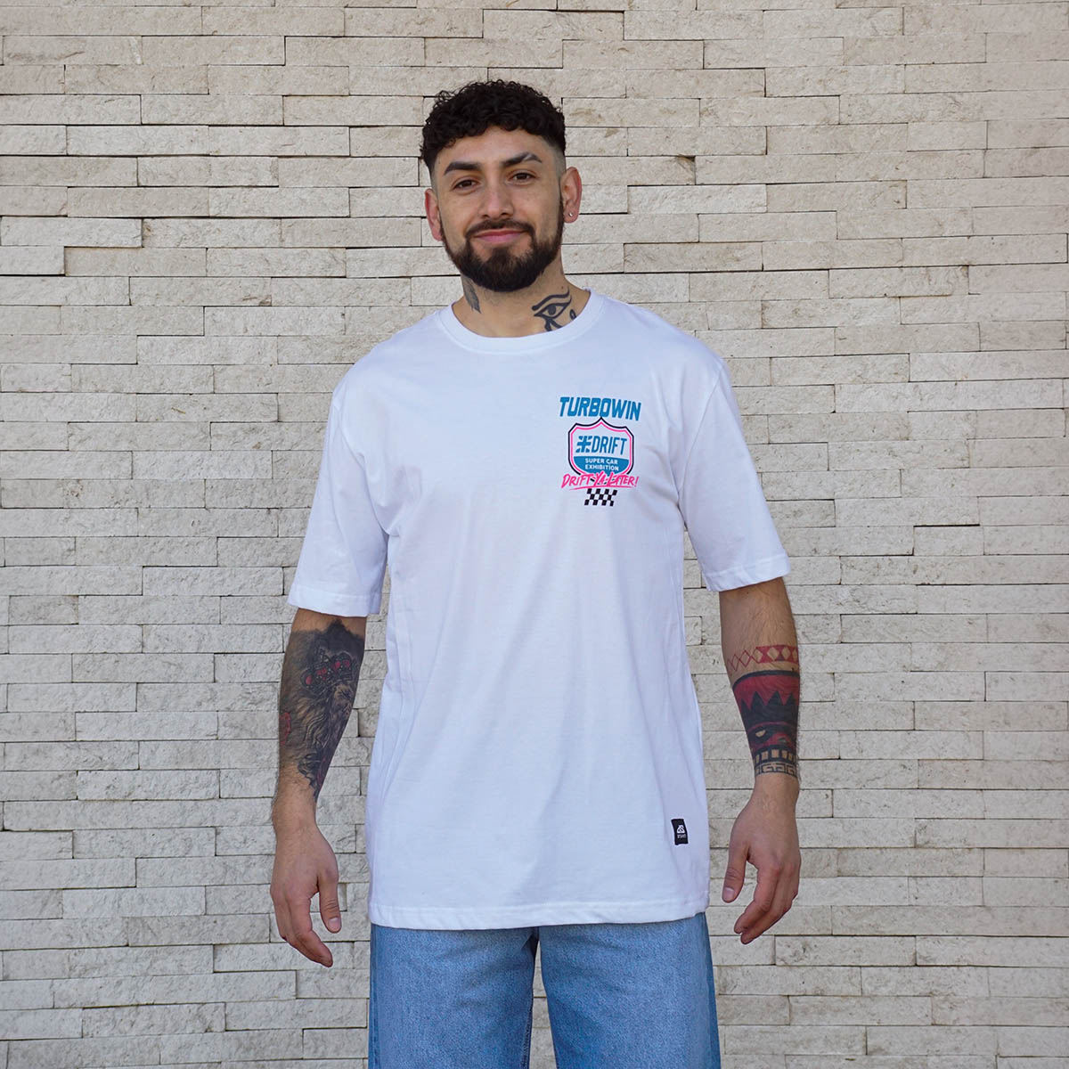 polera oversize turbowin blanca algodón hombre- vista frontal 1