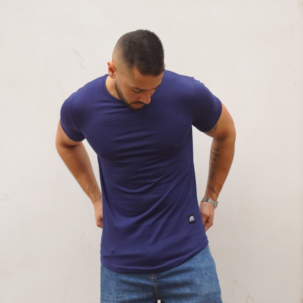 POLERA LONG FIT AZUL FRANCIA -  VISTA DETALLE