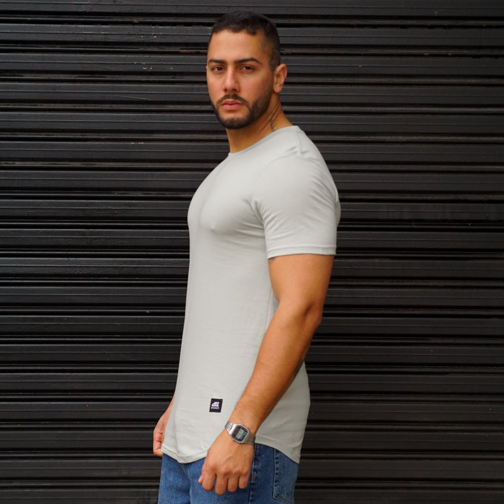 POLERA LONG FIT HIELO HOMBRE ALGODÓN - VISTA FRONTAL 2