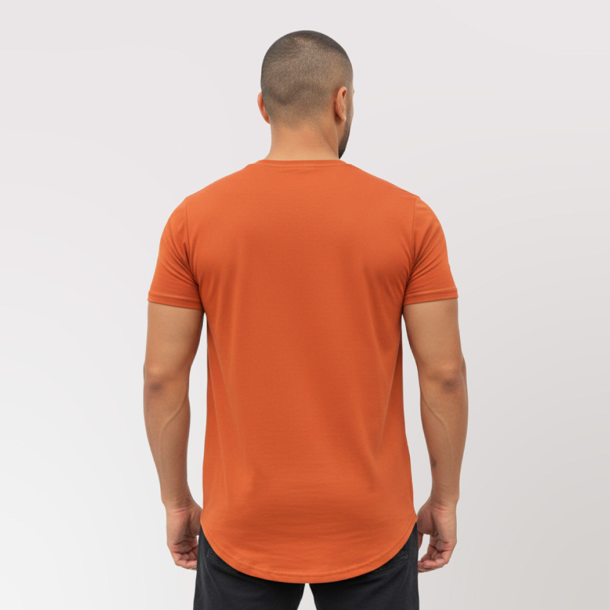 polera long fit terracota hombre algodón - vista ESPALDA