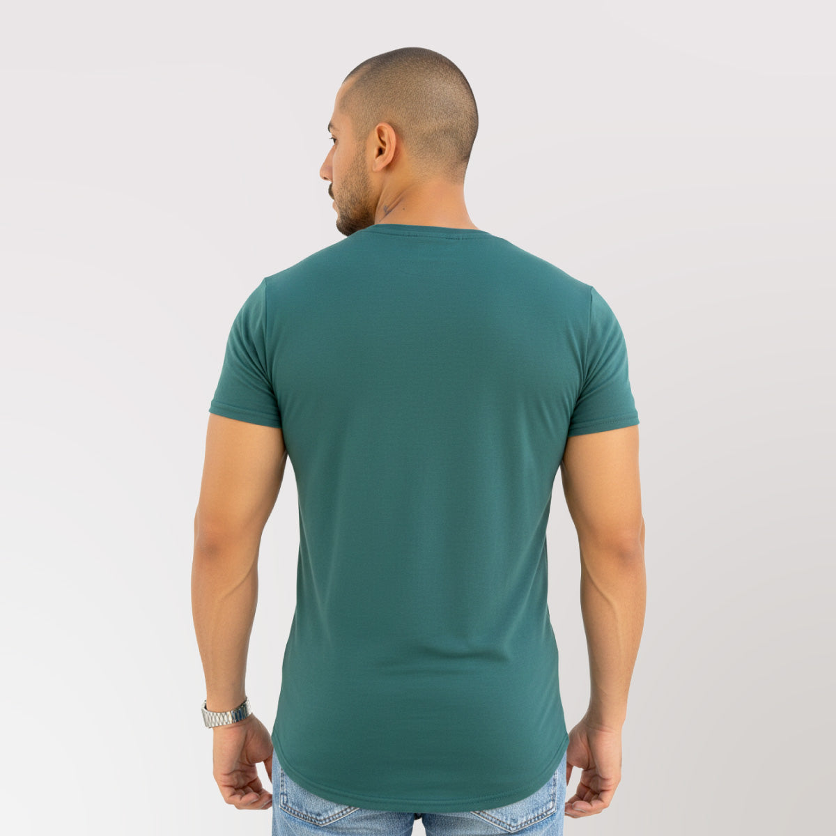 polera long fit verde petróleo algodón hombre - vista espalda