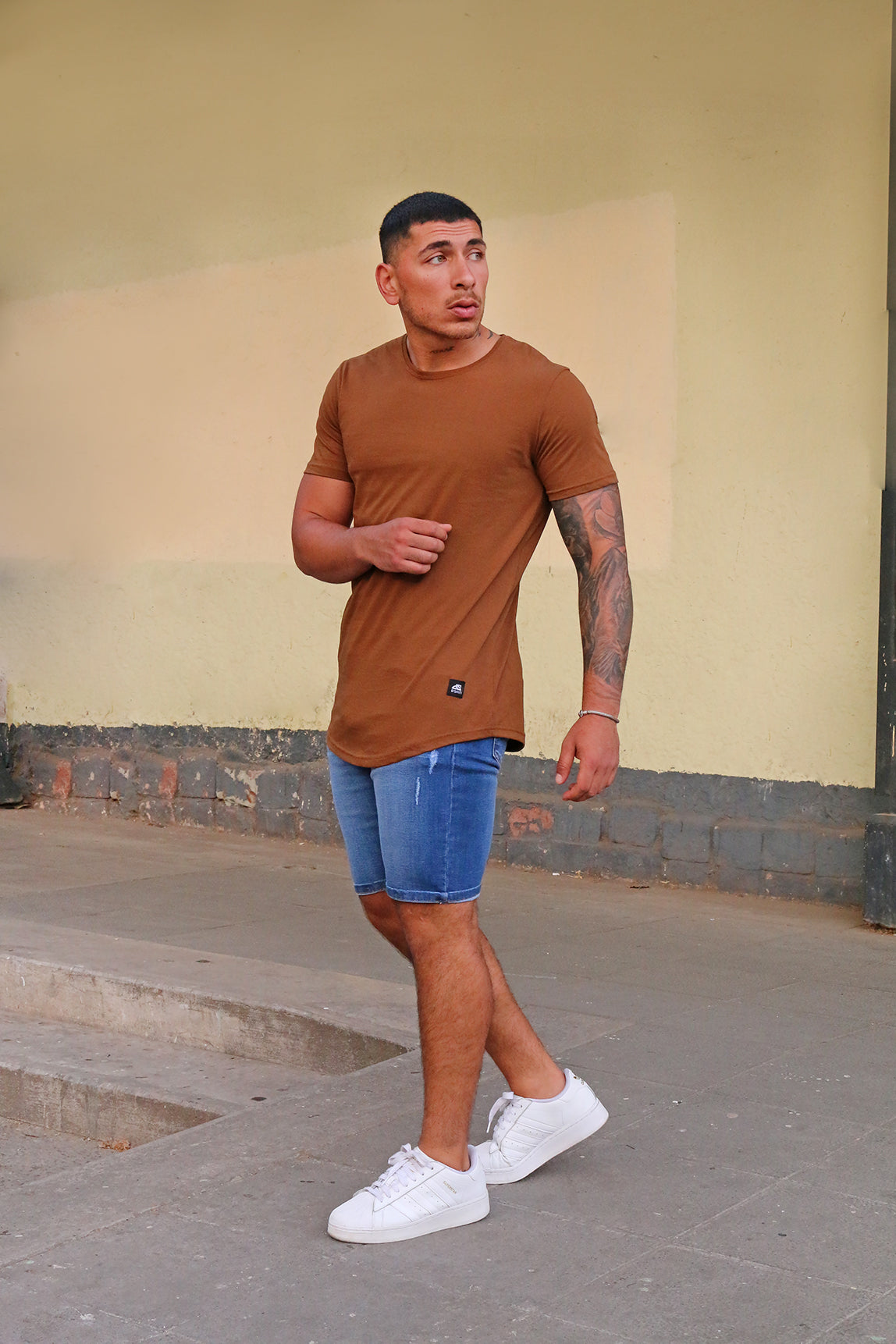 Polera Long fit 096 camel Dsanti