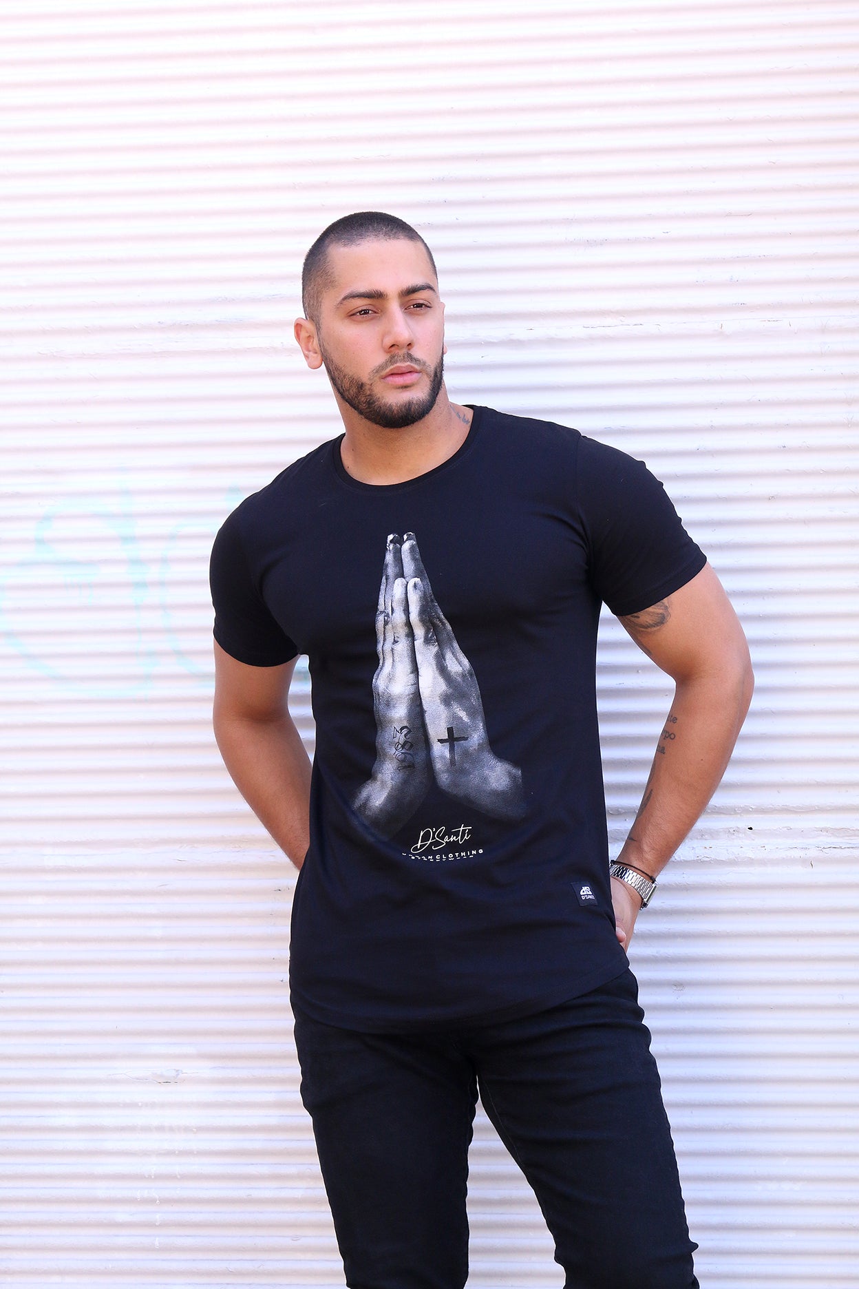 Polera Long Fit 1983 Negra Dsanti