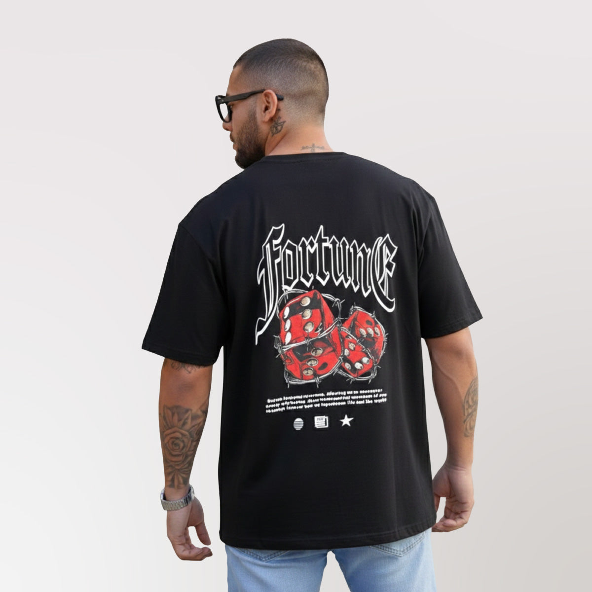 Polera Oversize Fortune Negra DSanti